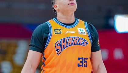 leyu管理-上海双杀北控成20胜第2队 洛夫顿24+10豪斯首秀21+6+6+5